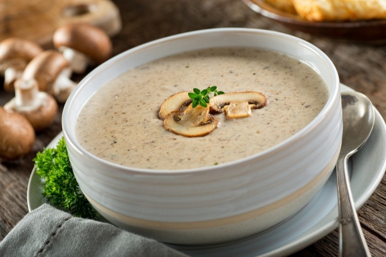 شوربة كريمة المشروم