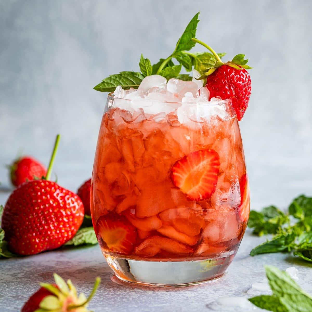 موهيتو فراولة – mojito strawberry